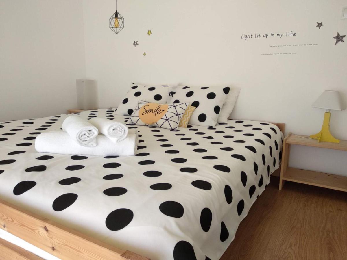 D Wan Guest House Peniche Exterior foto