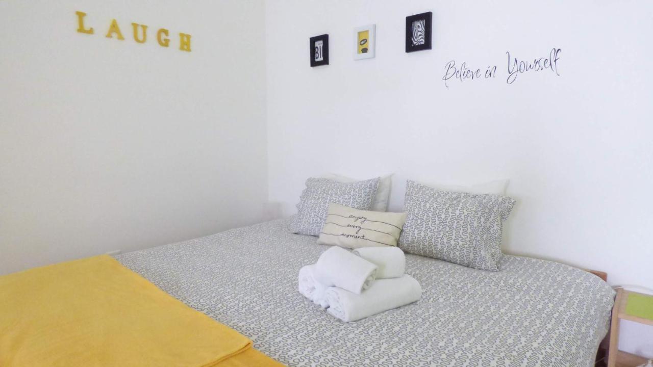 D Wan Guest House Peniche Exterior foto